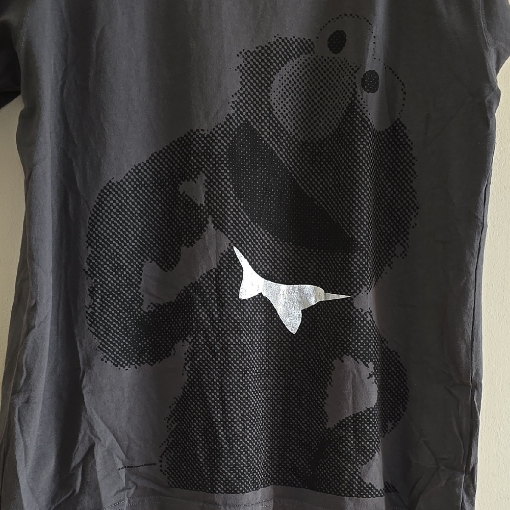 Bossini 2009 Sesame Street Gray Graphic Men's Shirt Medium